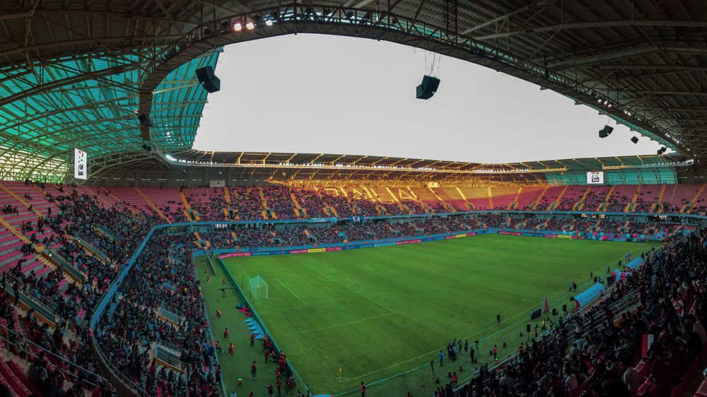 Stadion sepak bola yang penuh penonton
